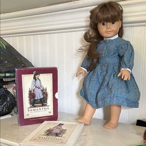 Pleasant Company American Girl Samantha Doll with book set